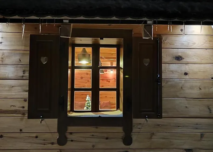 Eko Kuca Hedonija * باغينا باستا